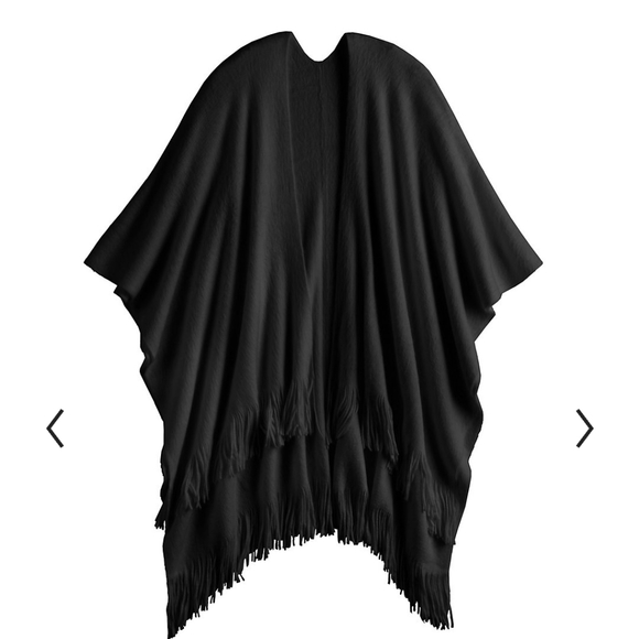 Lauren Conrad fringe blanket shawl - Picture 8 of 8